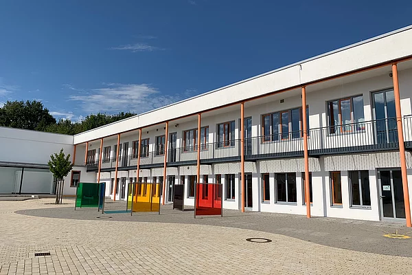 Schulgebäude